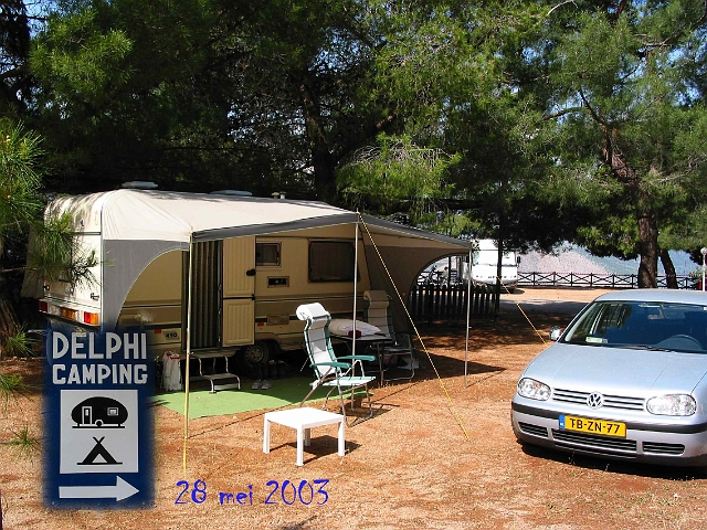 0262 camping Delphi.jpg